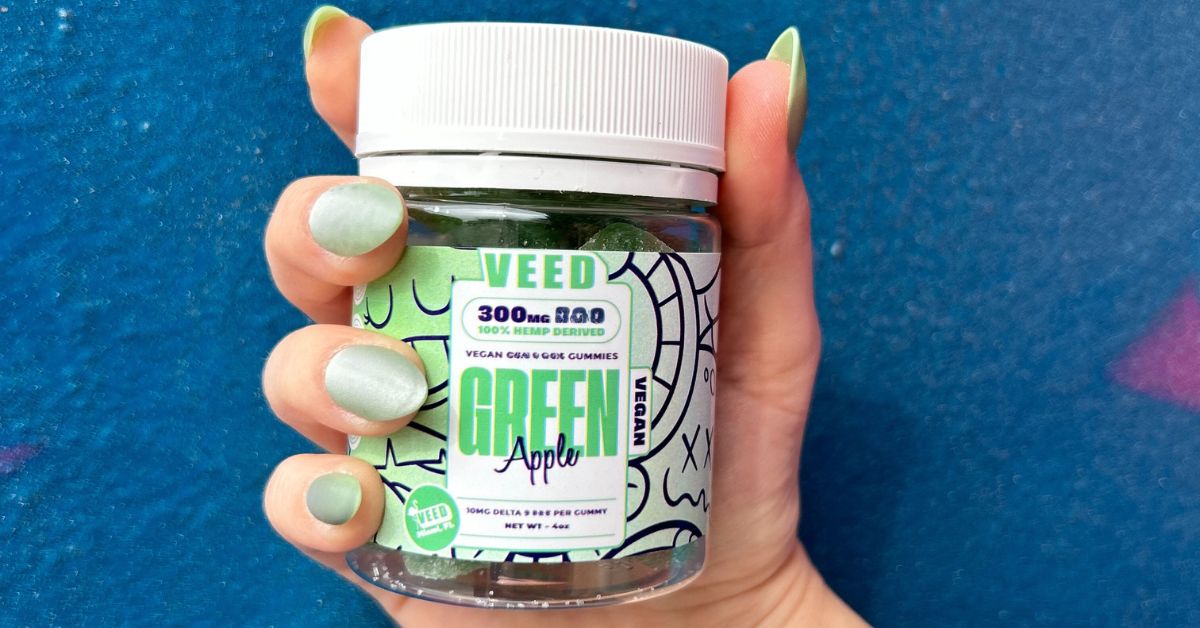 Childproof packaging for Veed Labs Gummies 